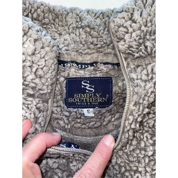 Simply Southern Sherpa Pullover Sweater Women's Small Gray 1/4 Zip A51 - Picture 4 of 7